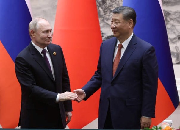 Iurie Roșca, Russland, China, Mees Baaijen, BRICS, Putin, bilaterale Beziehungen, Xi Jinping, USA, EU, zentralasiatische Staaten der ehemaligen UdSSR,